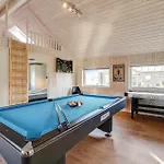 Prázdninový dům Four-bedroom In Odder