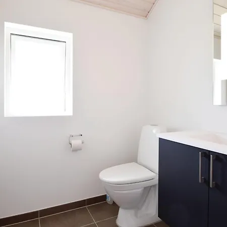 Four-bedroom In Holiday home *