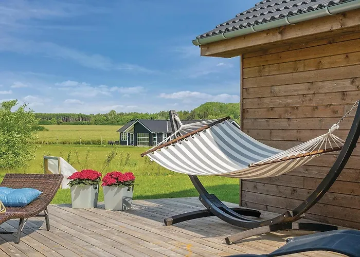 Дом отдыха Four-bedroom In